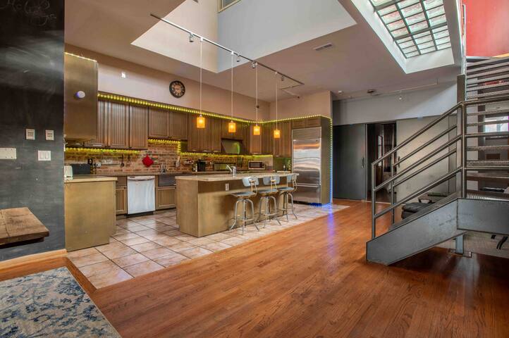 Uniquely Spacious Two-Story Loft in Wicker Park
