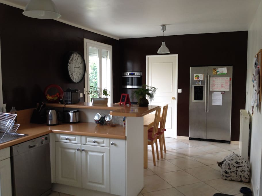 Cuisine équipée / fully equipped kitchen