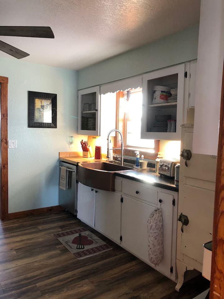 The Farmhouse at The Barn at Kent Farms Houses for Rent in New Market