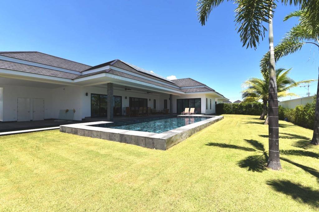 Three bedroom luxury pool villa
