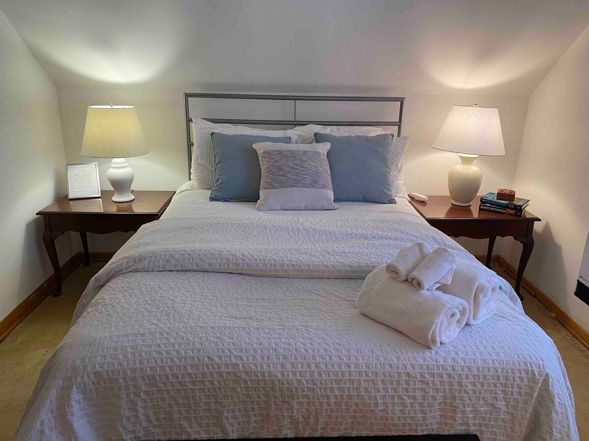 Chambre 3 - grande chambre située au deuxième étage. 