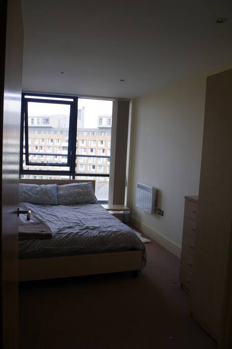 Double Bedroom with wardrobe and drawers