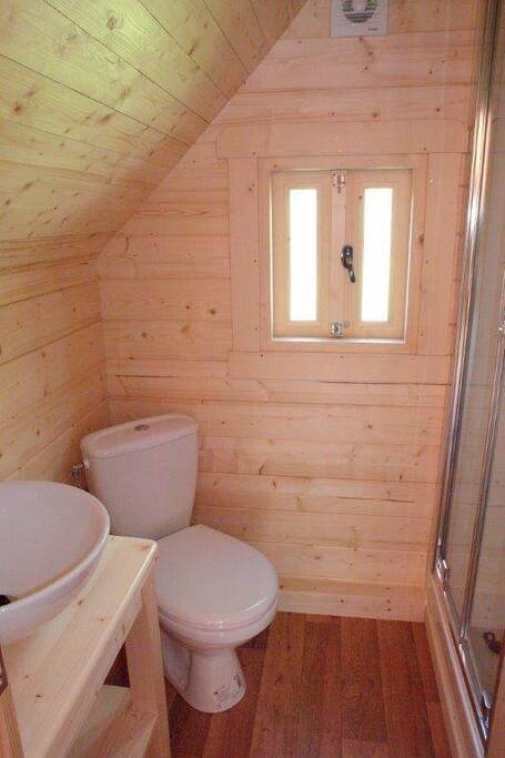 Cabane Tröll Salle de douche