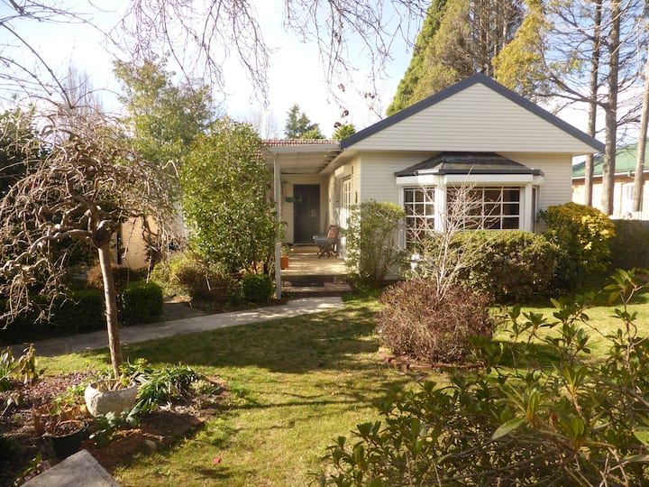 Blue Mountains Holiday Rentals & Homes New South Wales, Australia