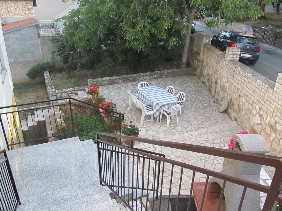Sitting area
