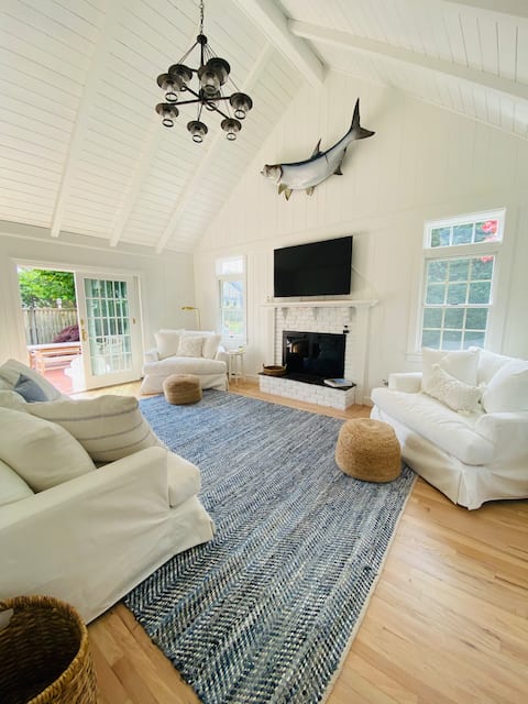 Popular Airbnb listing: The Chatham Beach House in Harwich Port