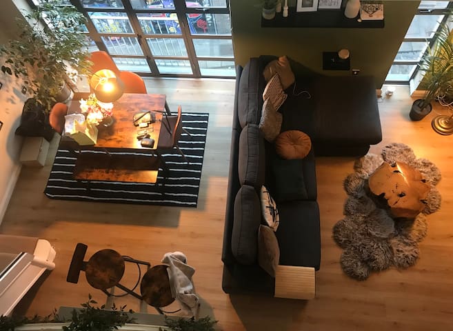 The Friary Temple Bar Penthouse Loft w/Roof Garden gallery image 2