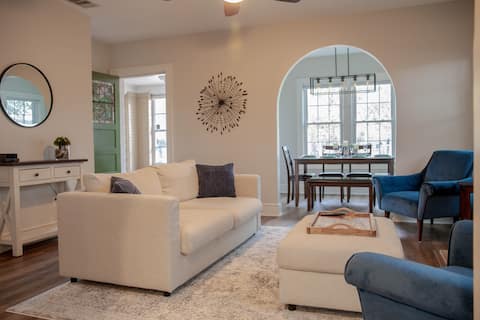 Luxurious Craftsman in Historic San Marco