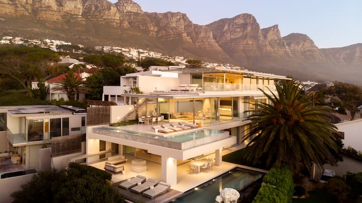 Cape Town Luxury Villas & Vacation Rentals | Airbnb Luxe | Luxury Retreats