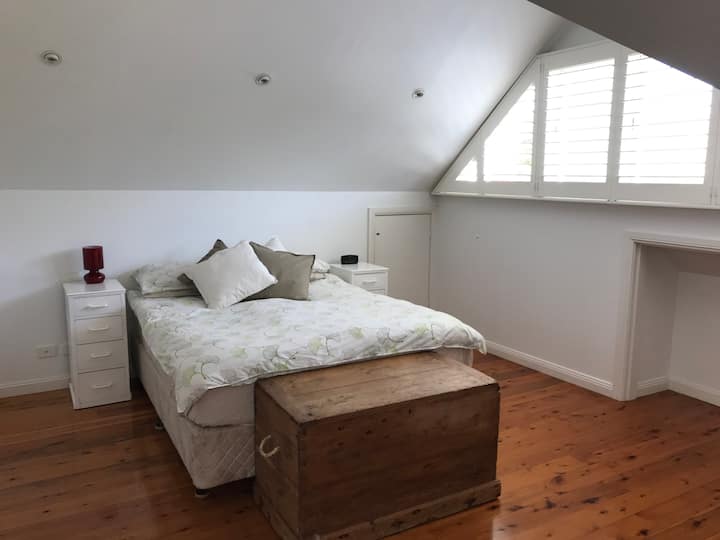 Основна спалня