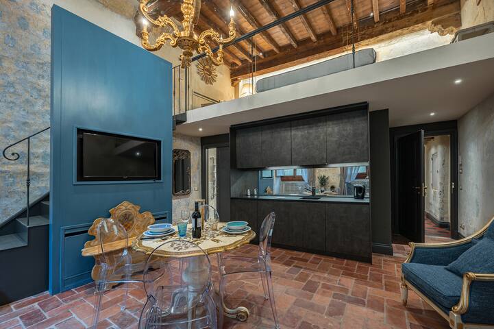 Ponte Vecchio – Soggiorni D’Arte by Mamo Florence gallery image 2