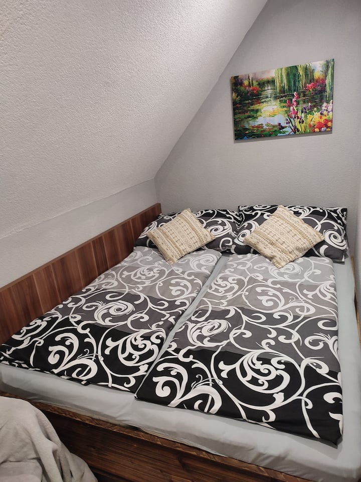 Spálňa 1