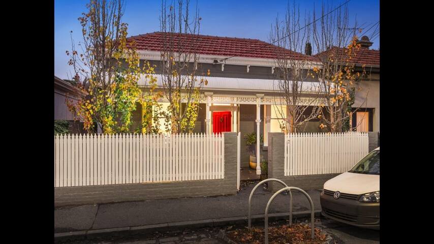 Right in the heart of st kilda!