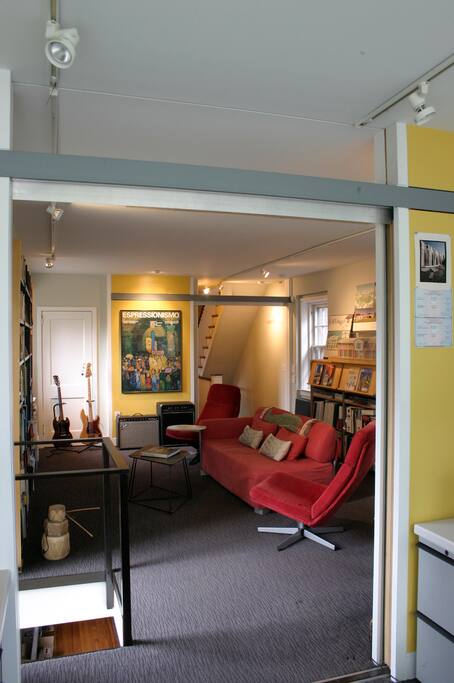 2nd flr office/library lkg to stair (these rooms not part of guest area)