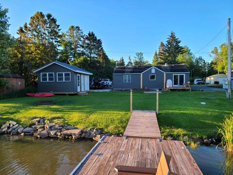 Rainy Lake Outpost on the shore of Rainy Lake