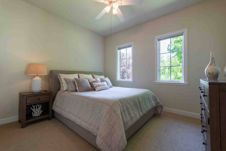 חדר שינה ראשי.