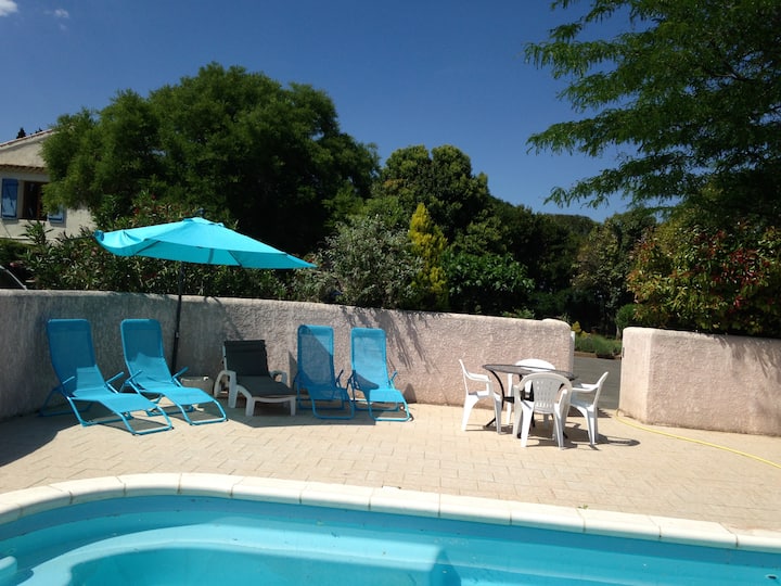 Wisteria Gite At Domaine Du Pin - Sleeps 2 - Béziers