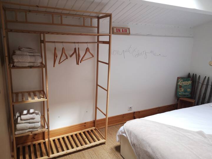 غرفة النوم رقم3 سرير 140