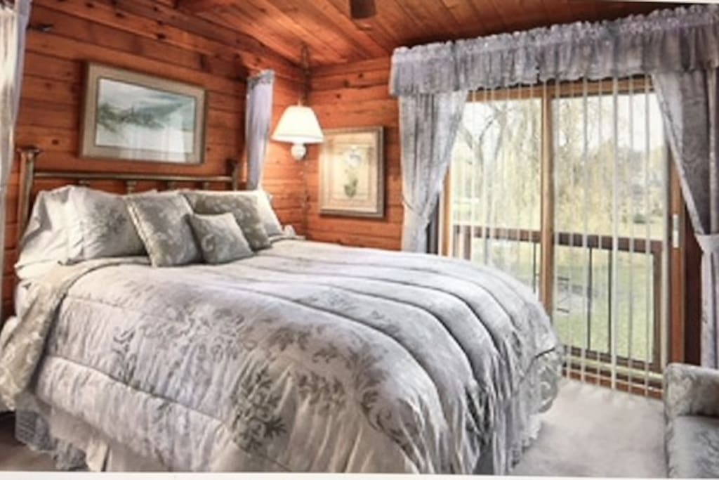Queen Bed