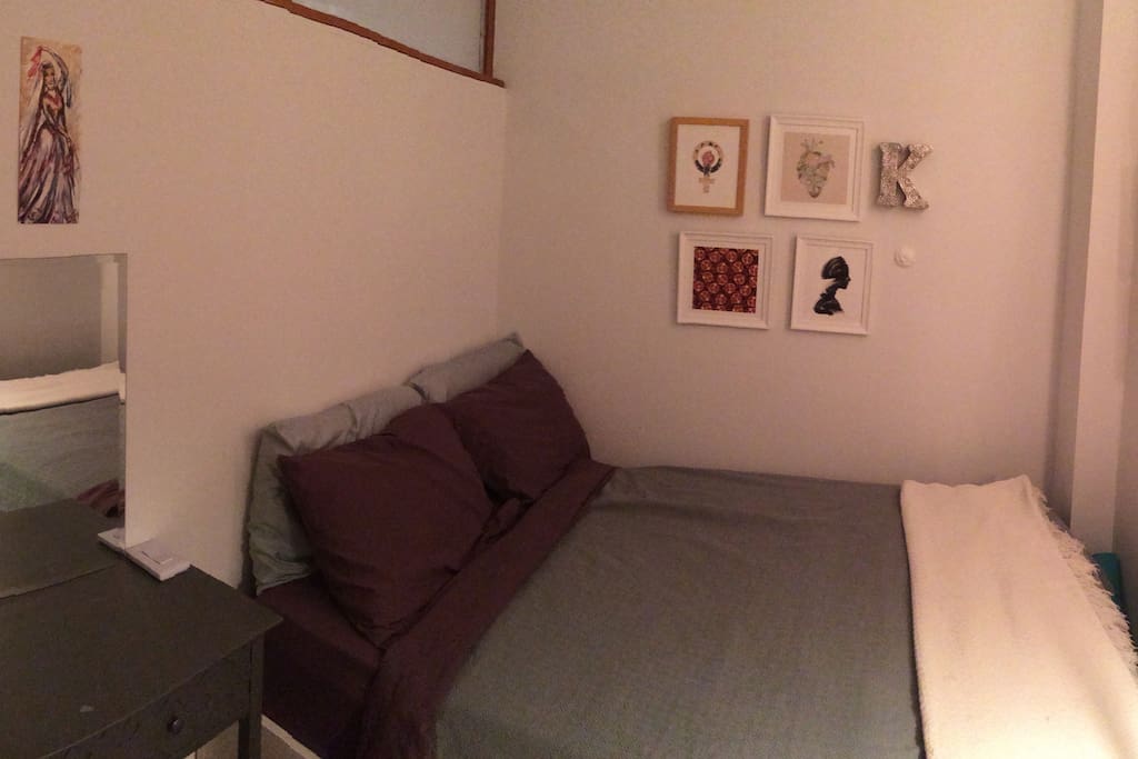 Cozy Private Bedroom