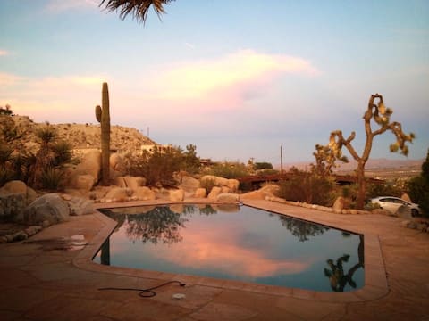 Mid-Century YV/JT Poolside Getaway w/ hot tub
