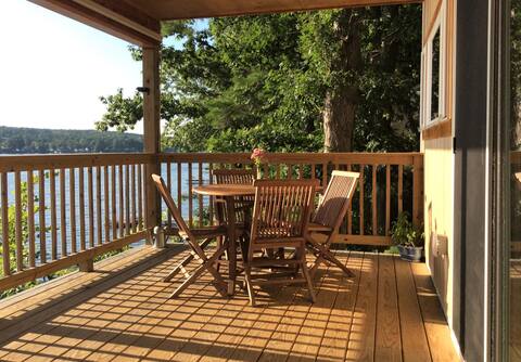 Waneta Lakeside Cottage