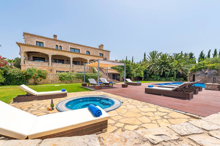 Luxury Villa Son Gual Golf Mallorca gallery image 4