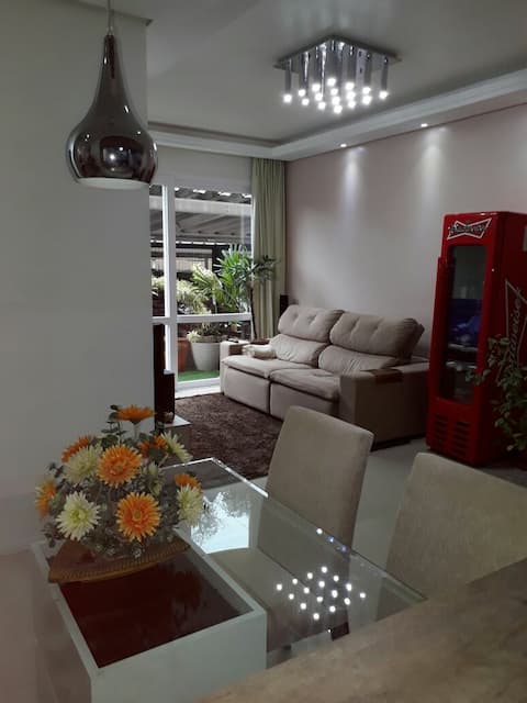 Great ground floor apartment, patio, new side, shopping