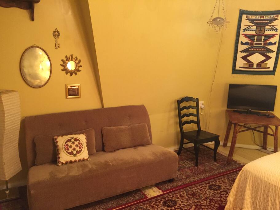 Seating, work station, Roku tv
