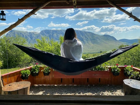 🌻🌷 Remote 🐢 Tiny House 🐸🦉