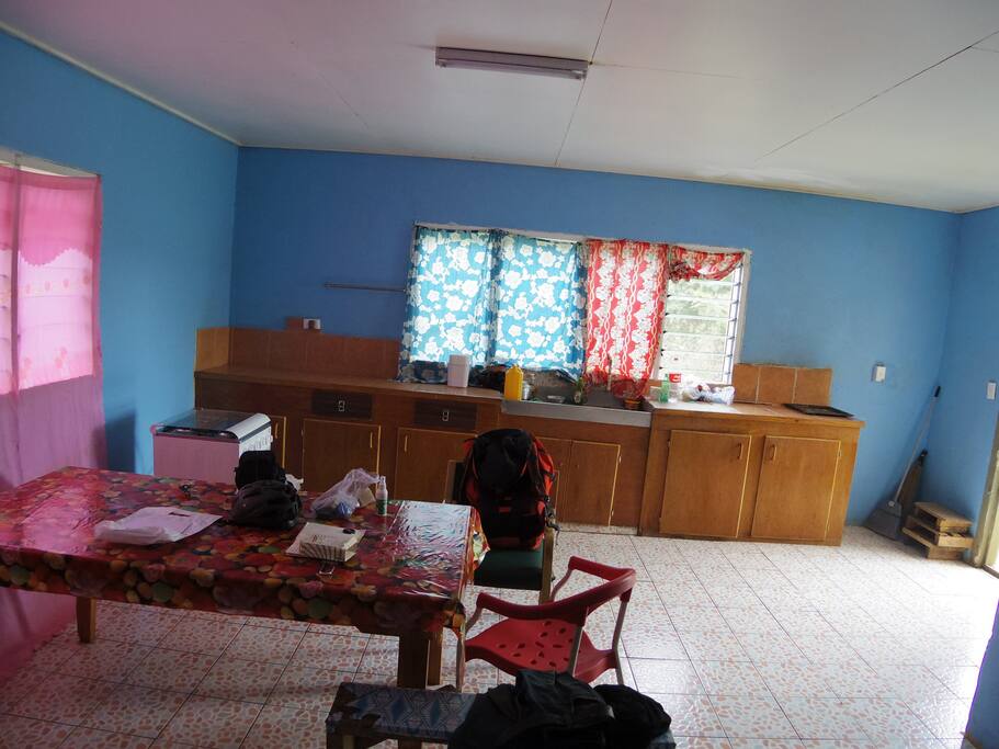 Private/shared kitchen