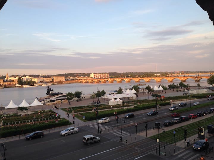 Picha ya Fleti ndogo katikati ya jiji
Fleti ya katikati ya jiji 1