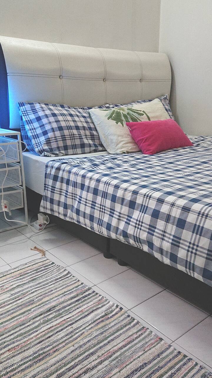 Butterworth homey House (3R2B + carpark)