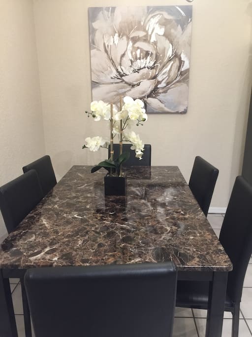 Dinning table