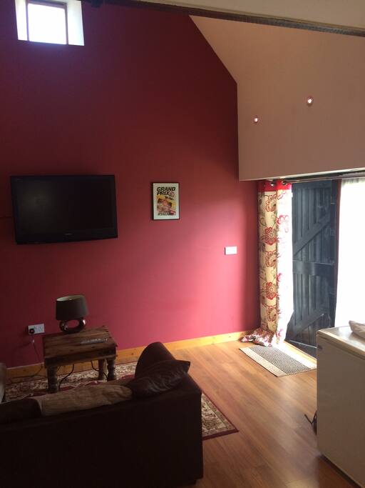Spacious downstairs living room