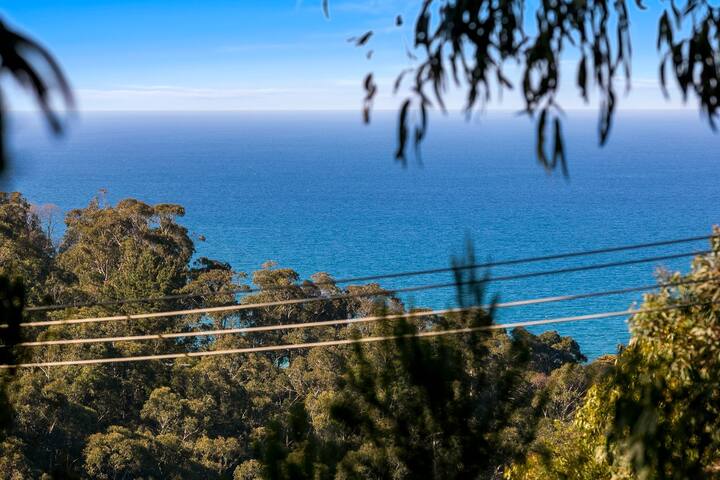 Dridan House – fascinating & relaxing beach house gallery image 2