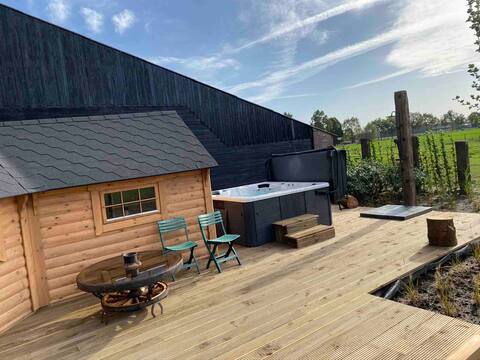 De Zandhoef, Delux Kota with private jacuzzi