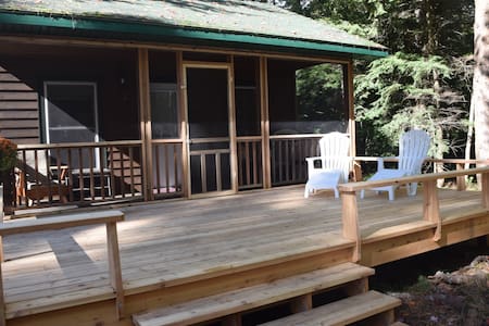 Cabin Medora Lake, Bala