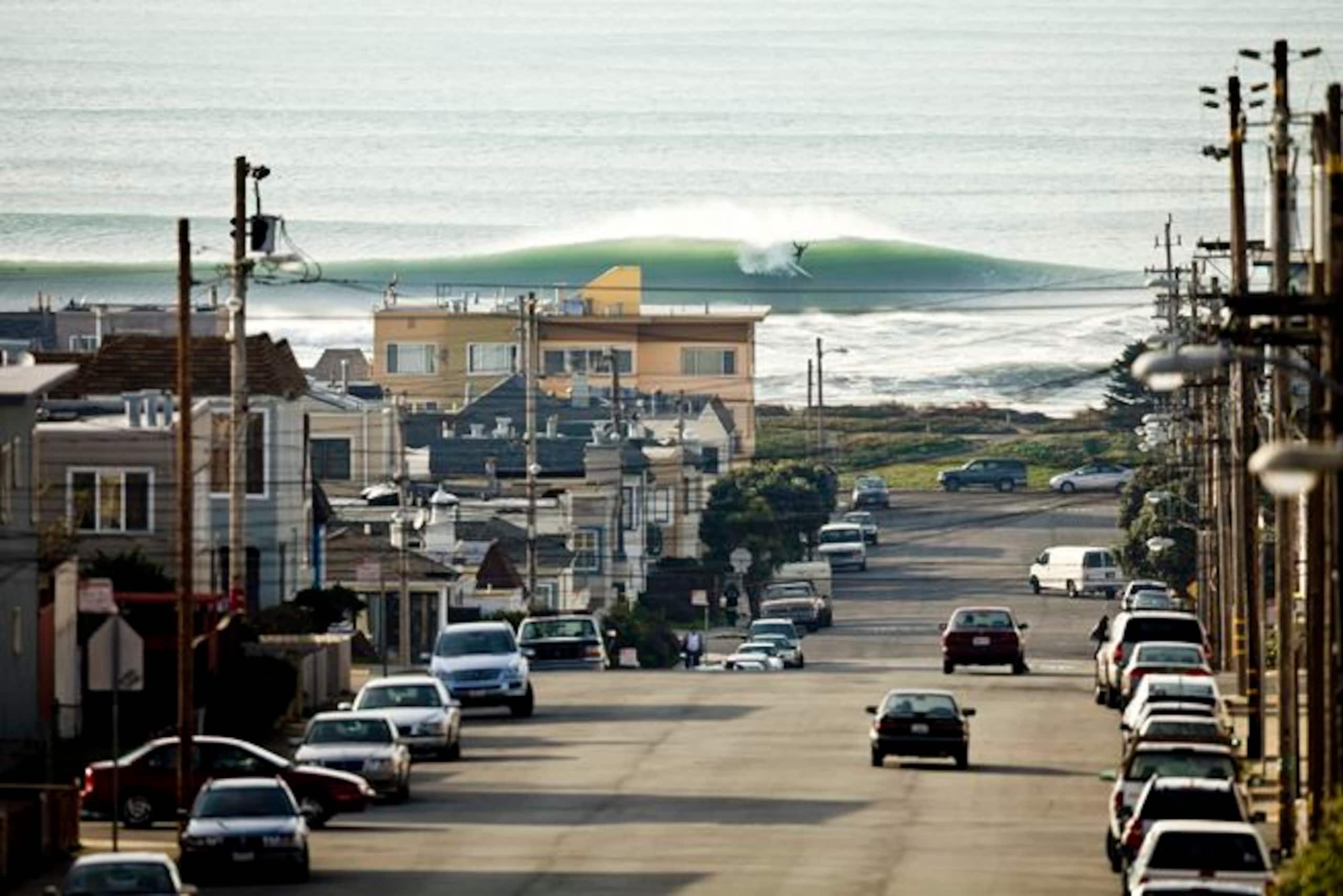Home in San Francisco · ★4.7 · 4 bedrooms · 7 beds · 2 baths - Image 19