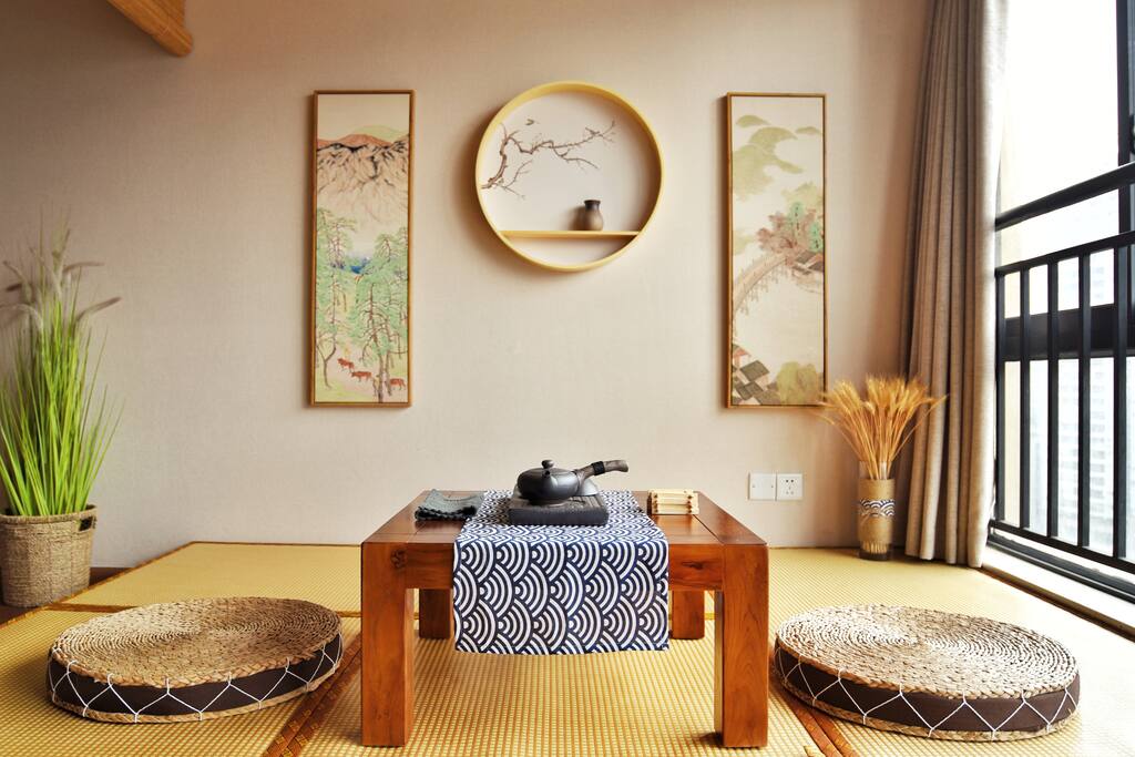 客厅榻榻米茶台