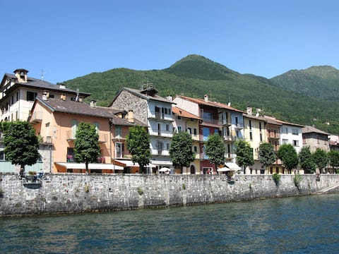 Top Airbnb: Casa Castello - Lakefront Apartment a Cannobio
