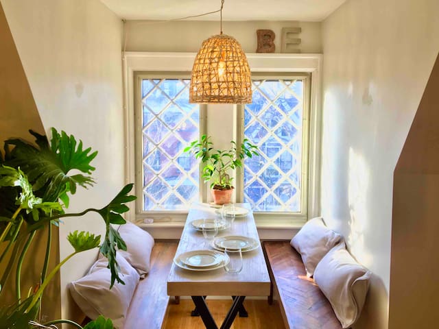 Huge Sunny Loft in Allentown with Parking