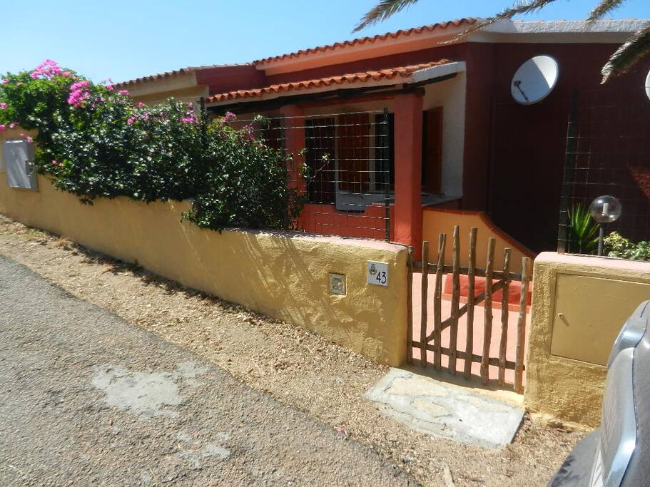 Ingresso e posto auto