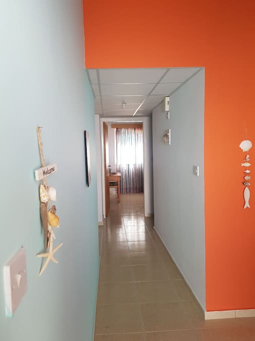 Entrance apartment 106