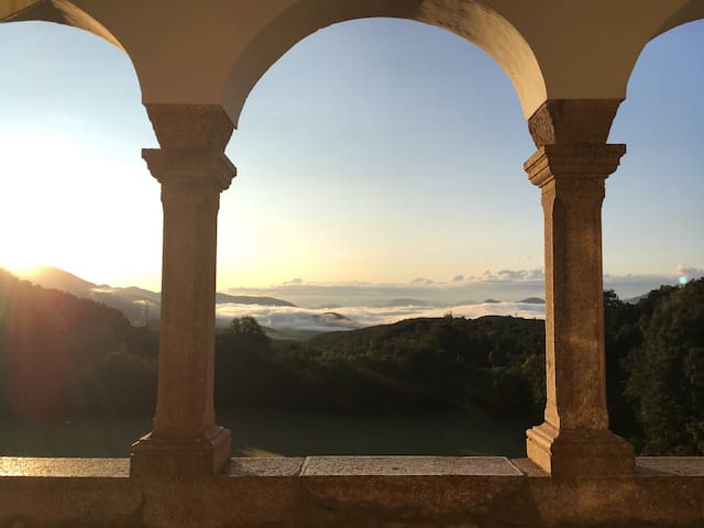 El Callís 2/24p -large groups/families/garden/pool gallery image 2