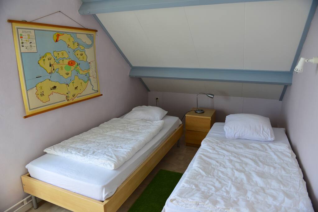 2e slaapkamer