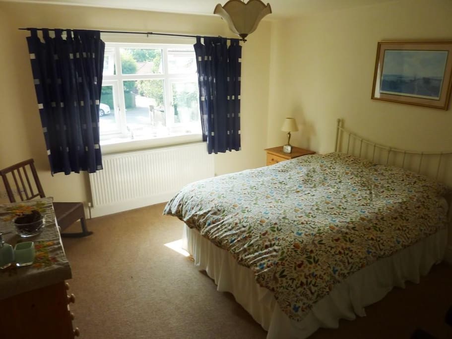 Spacious private rooms