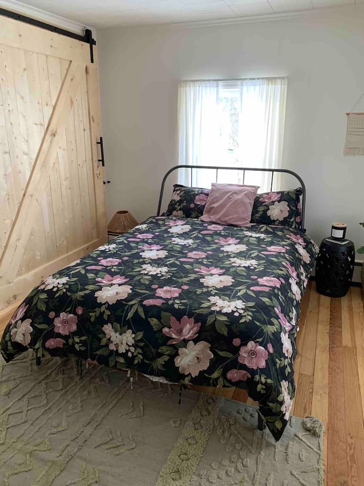 Parents Room with full bed (lockable barn door connects to kids room).