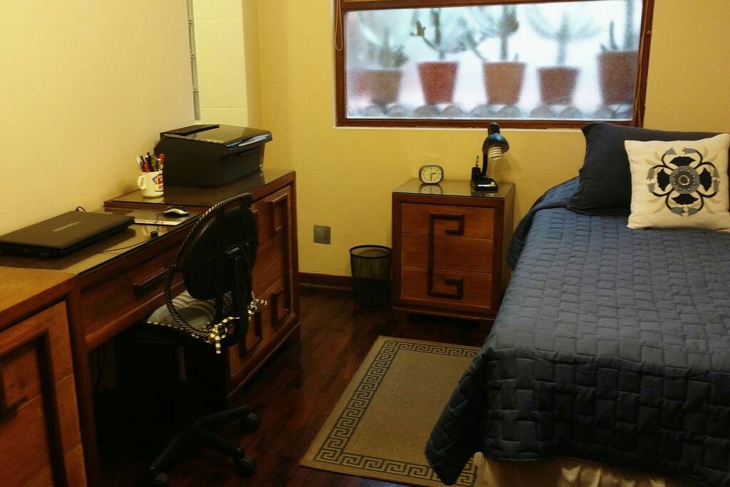 Private room studio 2