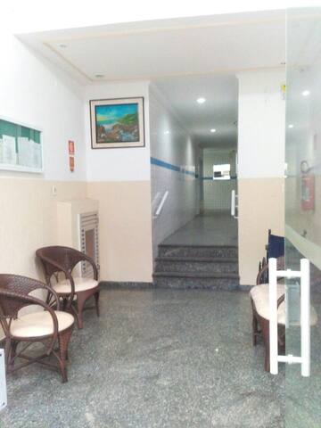 Apartamento inteiro livre com total privacidade.